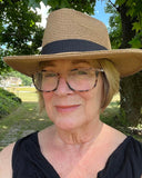 "Oyster Memoirs" by Lydia H. Ellis